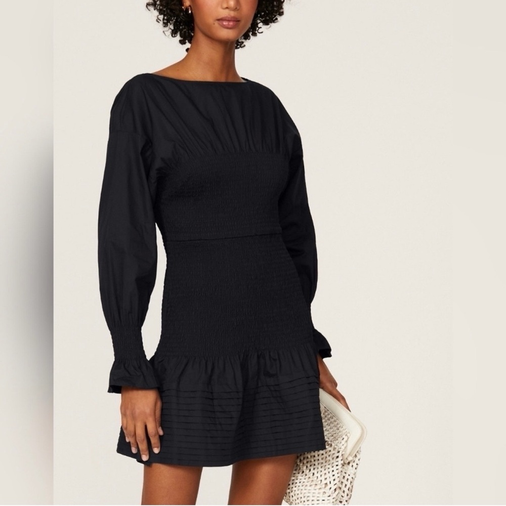 Elegant Black Long-Sleeve Dress (9)